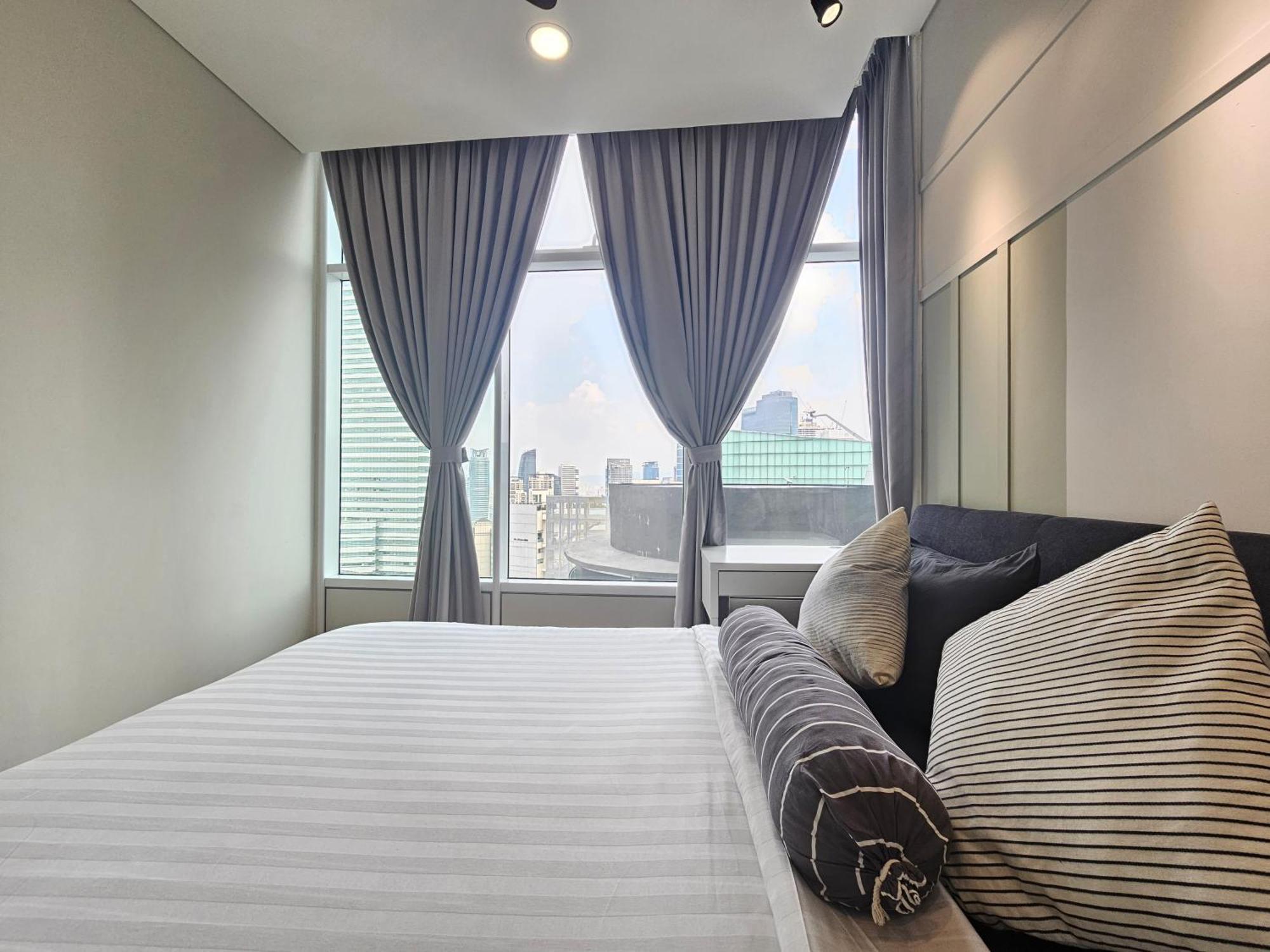 Sky Suites Klcc By Staylar Kuala Lumpur Zewnętrze zdjęcie