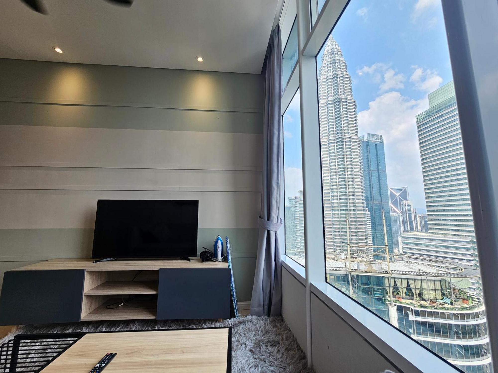 Sky Suites Klcc By Staylar Kuala Lumpur Zewnętrze zdjęcie